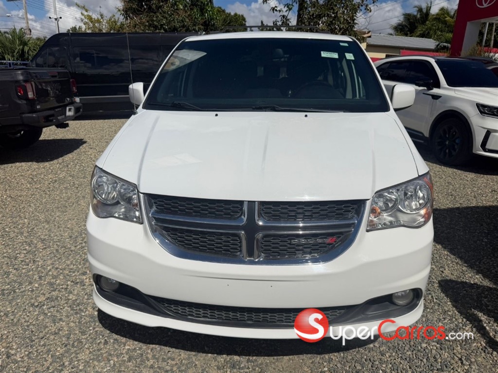 2019 Dodge Caravan SXT — foto 2 / 10