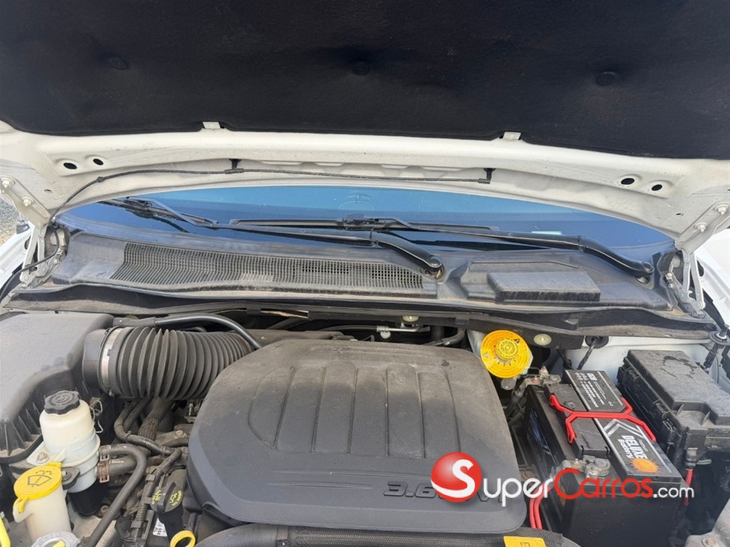 2019 Dodge Caravan SXT — foto 10 / 10