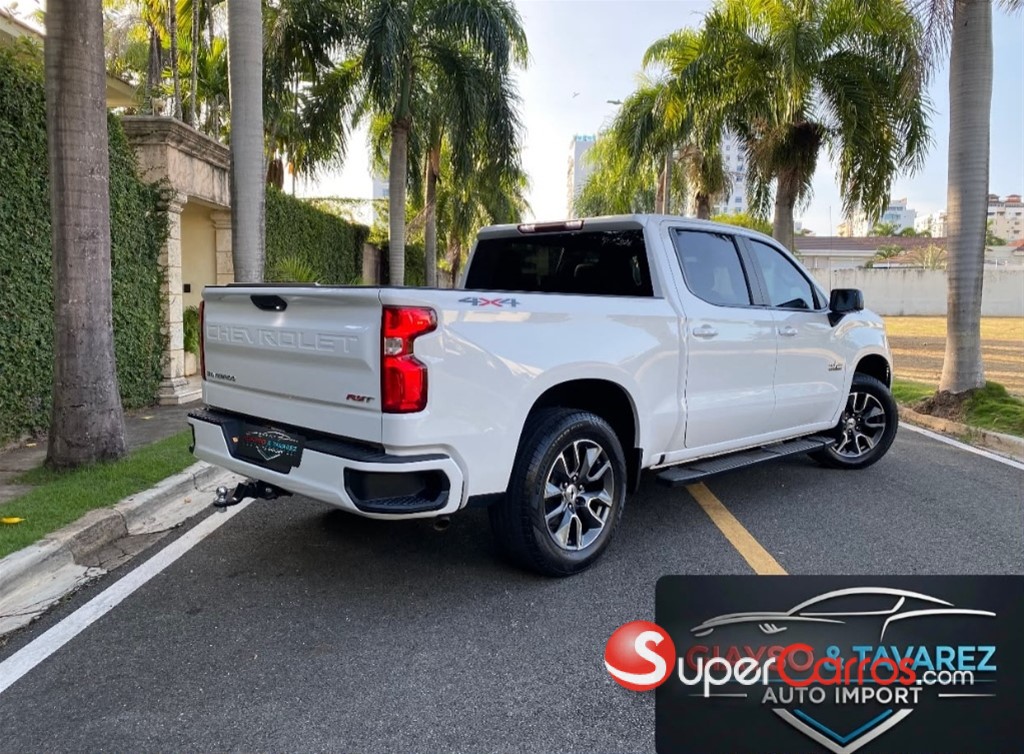 2022 Chevrolet Silverado RST — foto 6 / 12