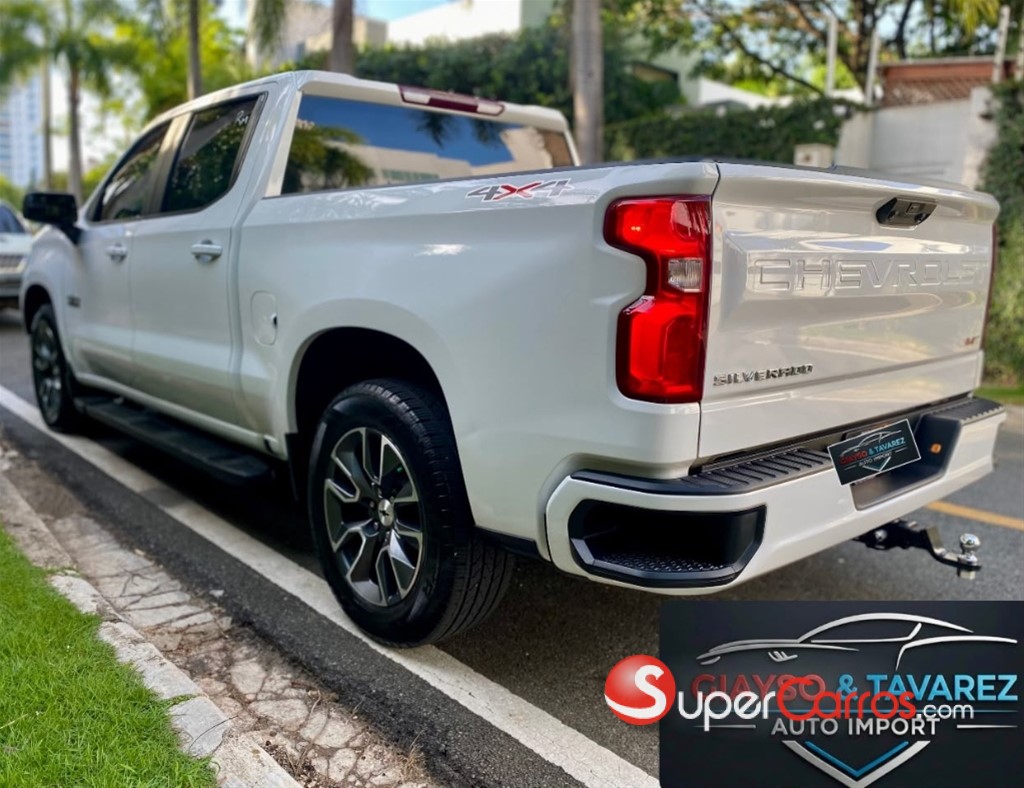 2022 Chevrolet Silverado RST — foto 7 / 12