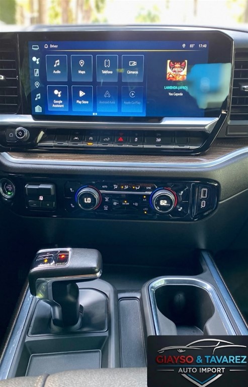 2022 Chevrolet Silverado RST — foto 9 / 12