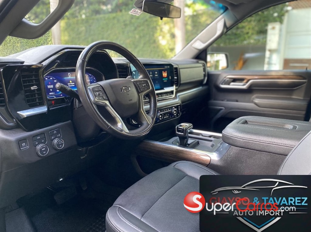 2022 Chevrolet Silverado RST — foto 11 / 12