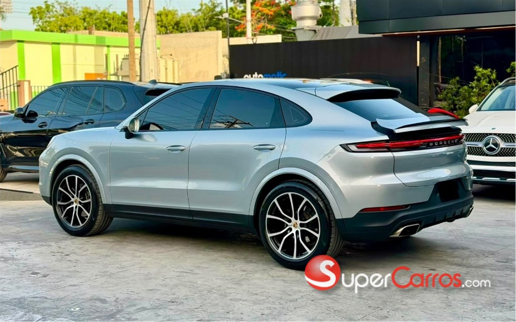 2024 Porsche Cayenne Coupe — foto 5 / 9