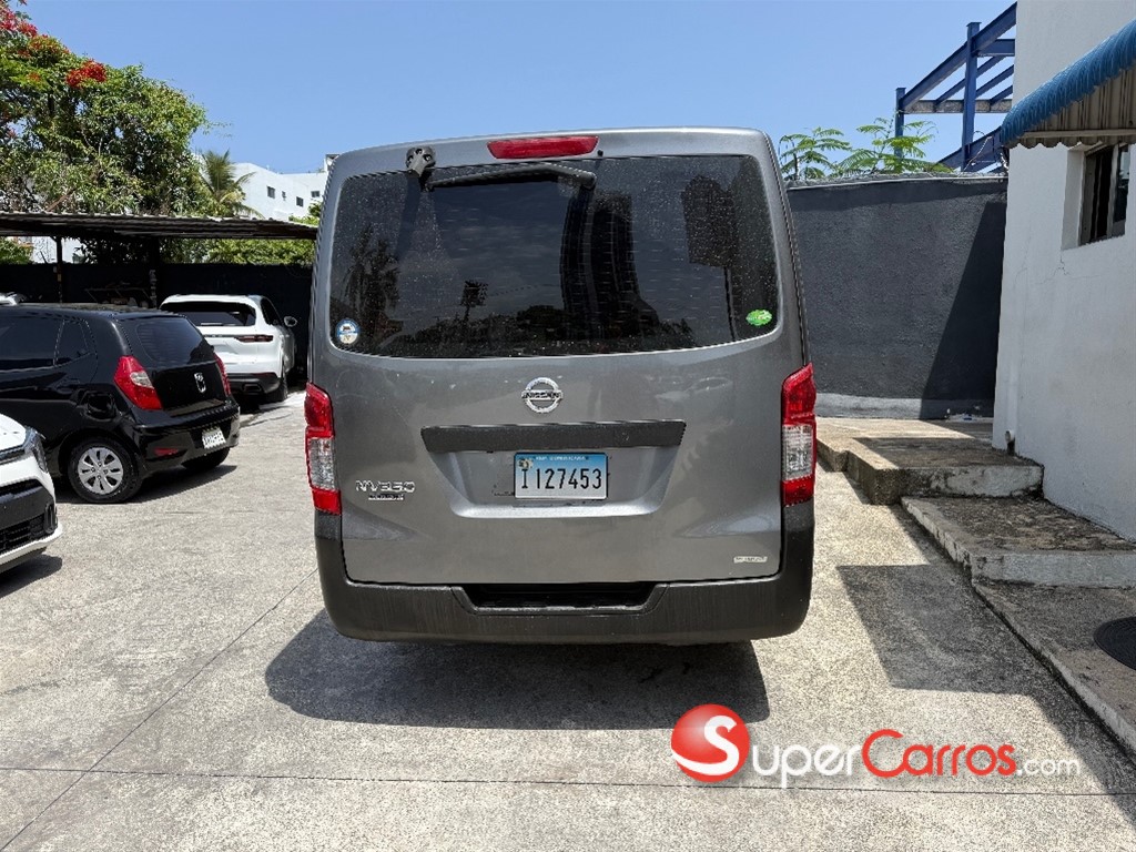 2019 Nissan NV 350 — foto 4 / 5
