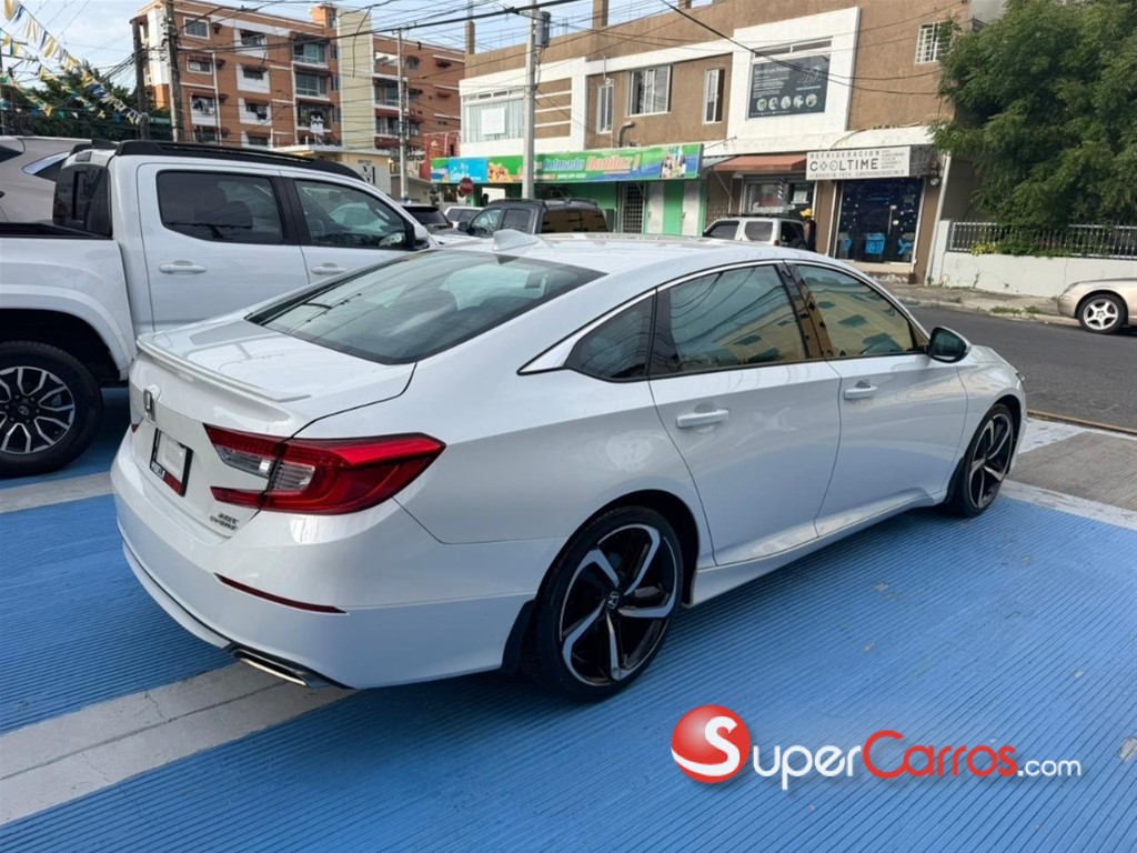 2020 Honda Accord Sport 2.0T — foto 3 / 12