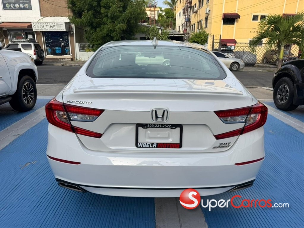 2020 Honda Accord Sport 2.0T — foto 6 / 12