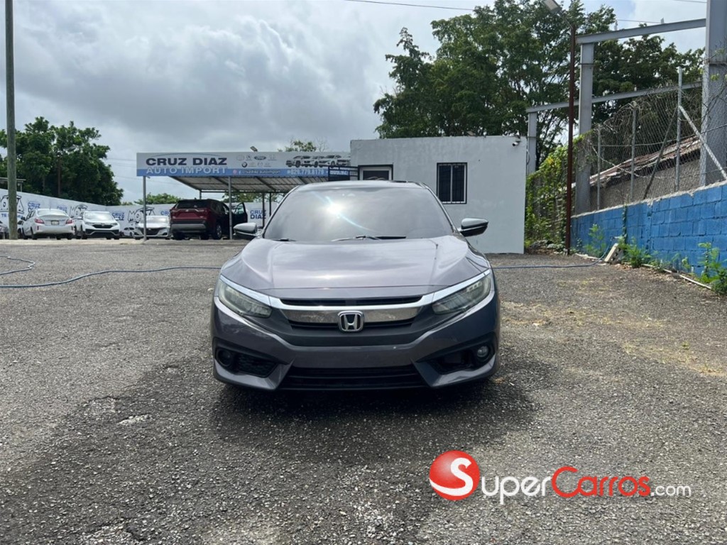 2016 Honda Civic Touring — foto 2 / 9