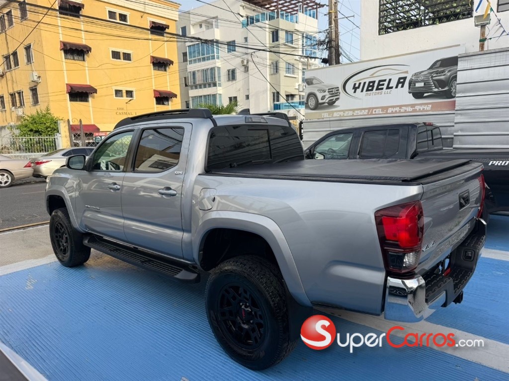 2020 Toyota Tacoma — foto 3 / 11