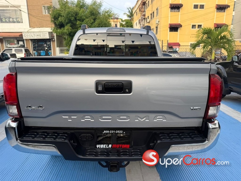 2020 Toyota Tacoma — foto 6 / 11