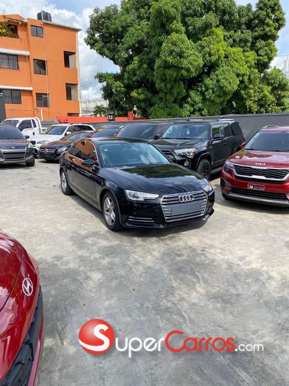 2017 Audi A4 Turbo — foto 3 / 9