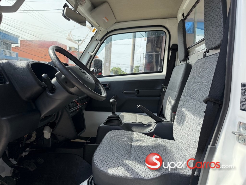 2022 Nissan clipper — foto 3 / 6