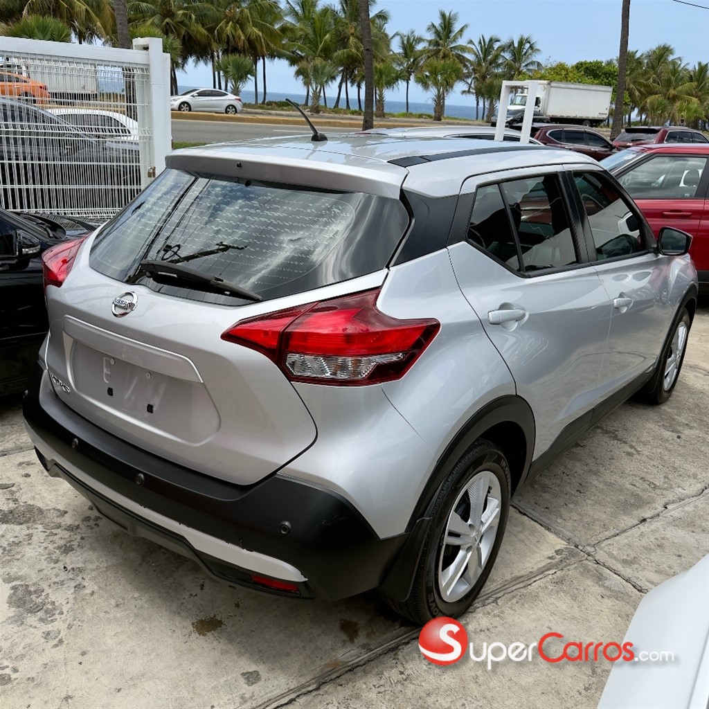 2020 Nissan Kicks — foto 3 / 8