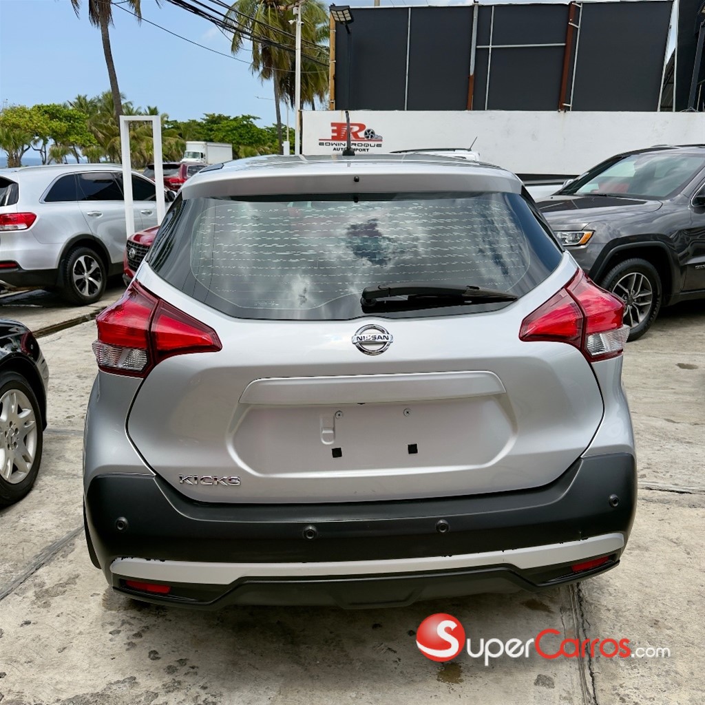 2020 Nissan Kicks — foto 5 / 8