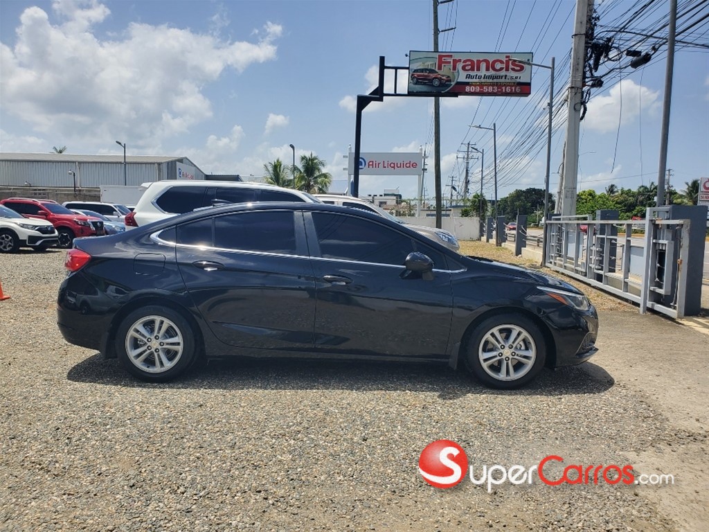 2018 Chevrolet Cruze LT — foto 7 / 12