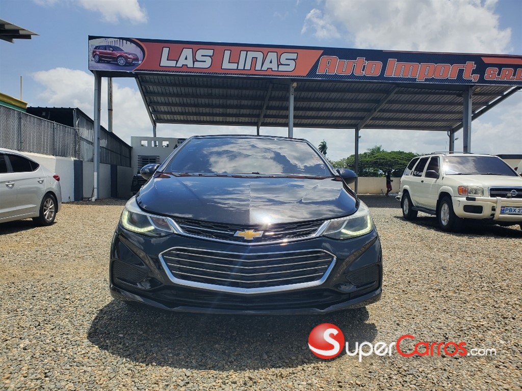 2018 Chevrolet Cruze LT — foto 10 / 12