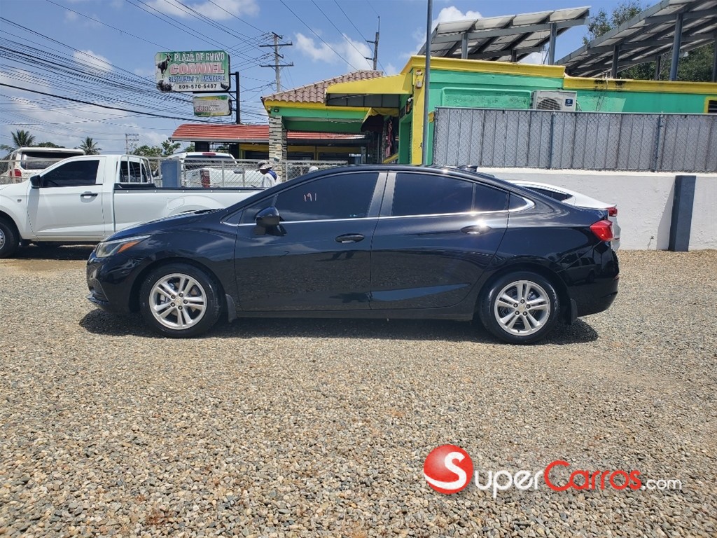 2018 Chevrolet Cruze LT — foto 12 / 12