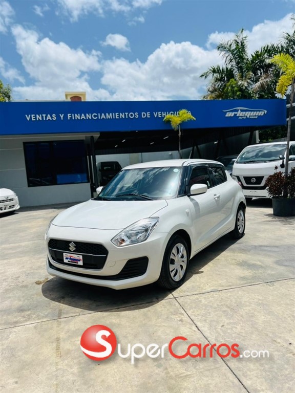 2021 Suzuki Swift — foto 2 / 11