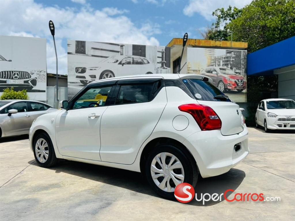 2021 Suzuki Swift — foto 6 / 11