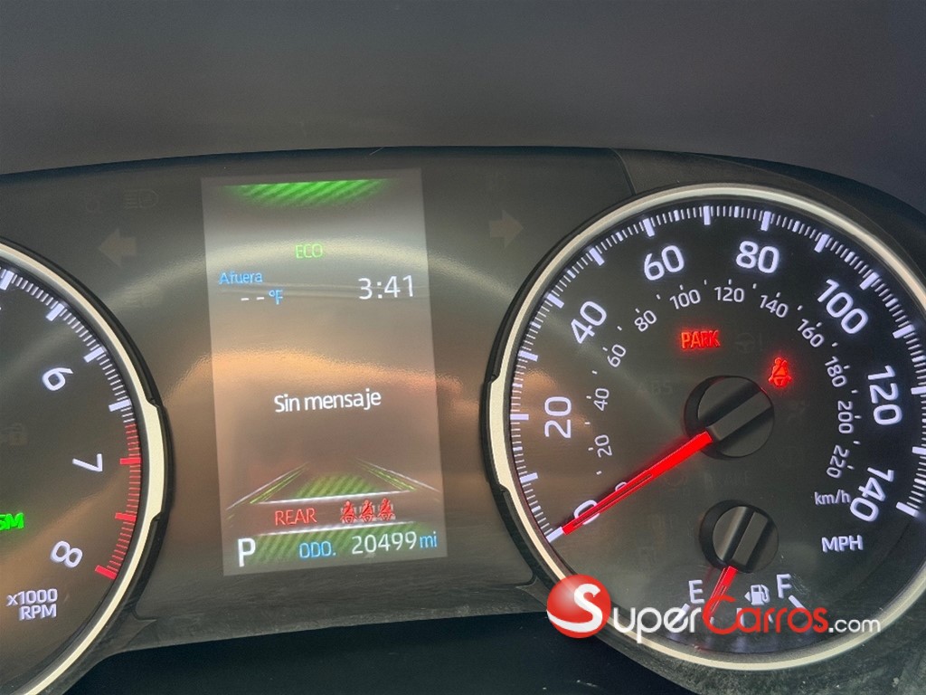 2021 Toyota RAV4 XLE Premium — foto 8 / 10
