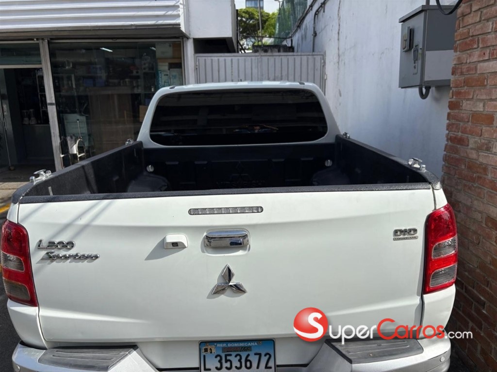 2016 Mitsubishi Motors L 200 — foto 7 / 7