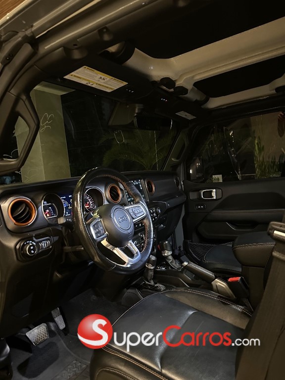 2021 Jeep Gladiator Mojave — foto 4 / 7