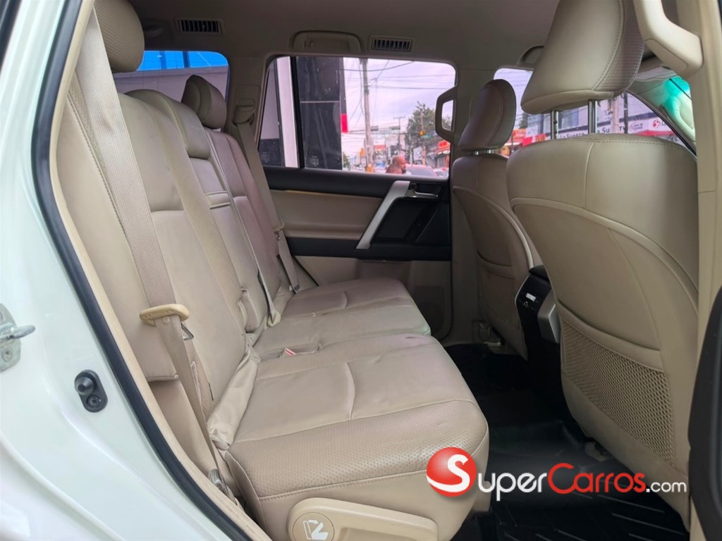 2013 Toyota Land Cruiser Prado VXL — foto 6 / 10