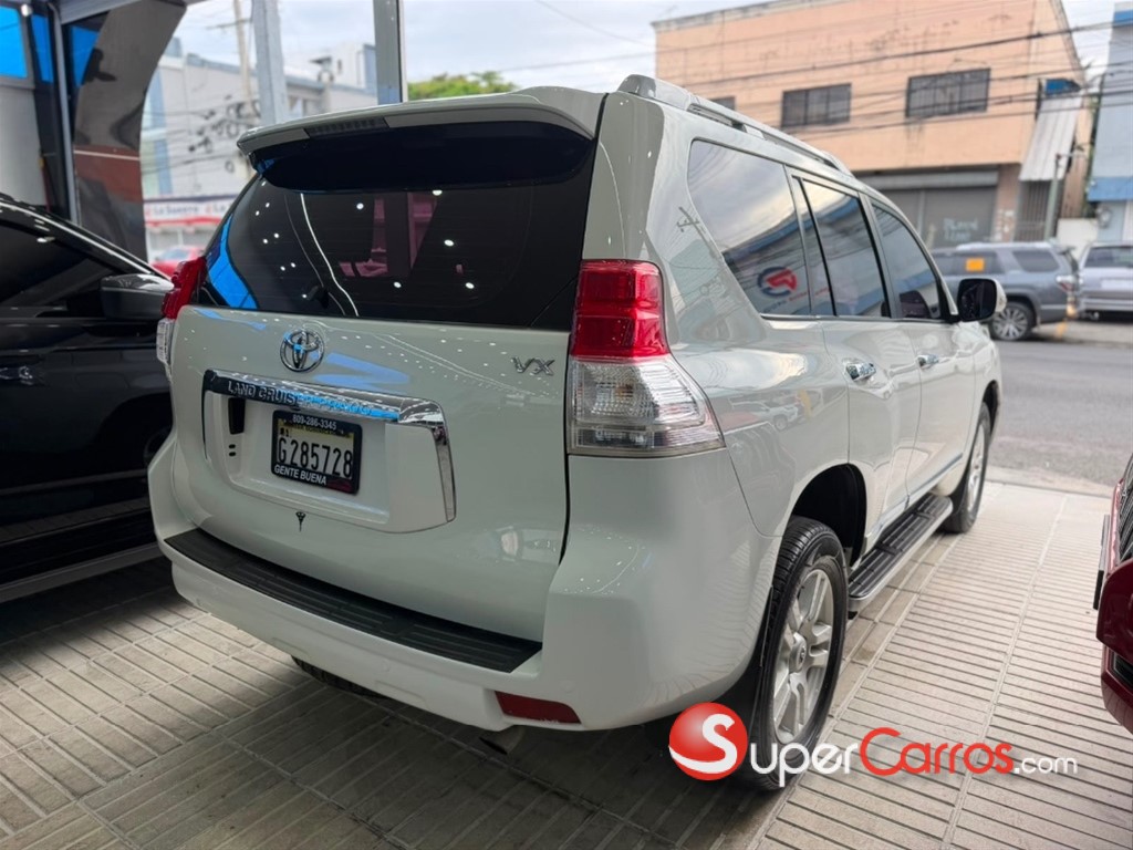 2013 Toyota Land Cruiser Prado VXL — foto 10 / 10