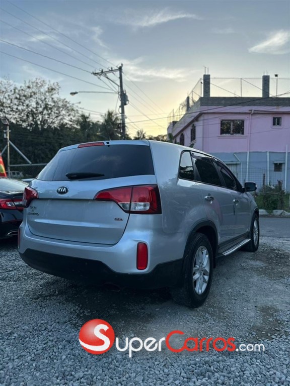 2015 Kia Sorento — foto 5 / 7