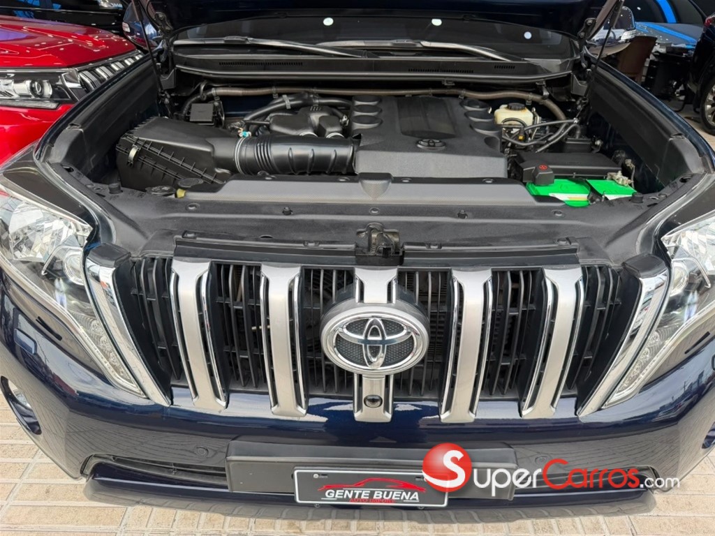 2014 Toyota Land Cruiser Prado VXL — foto 8 / 8