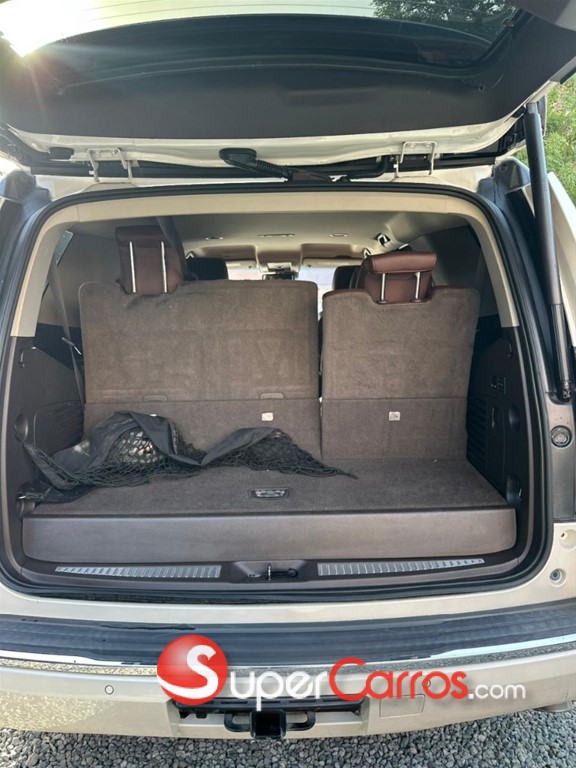 2015 Chevrolet Tahoe LTZ — foto 6 / 9