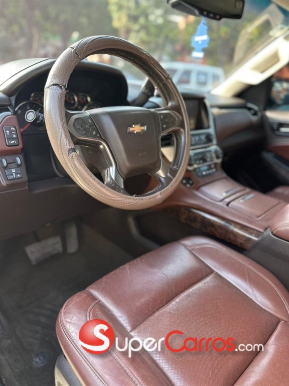 2015 Chevrolet Tahoe LTZ — foto 8 / 9