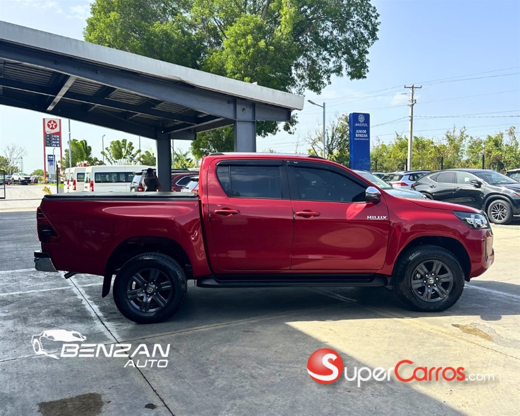 2023 Toyota Hilux 2.4 — foto 4 / 8