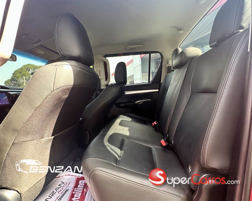 2023 Toyota Hilux 2.4 — foto 6 / 8