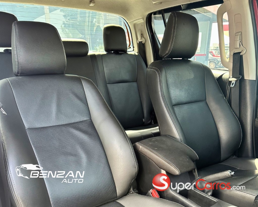 2023 Toyota Hilux 2.4 — foto 7 / 8