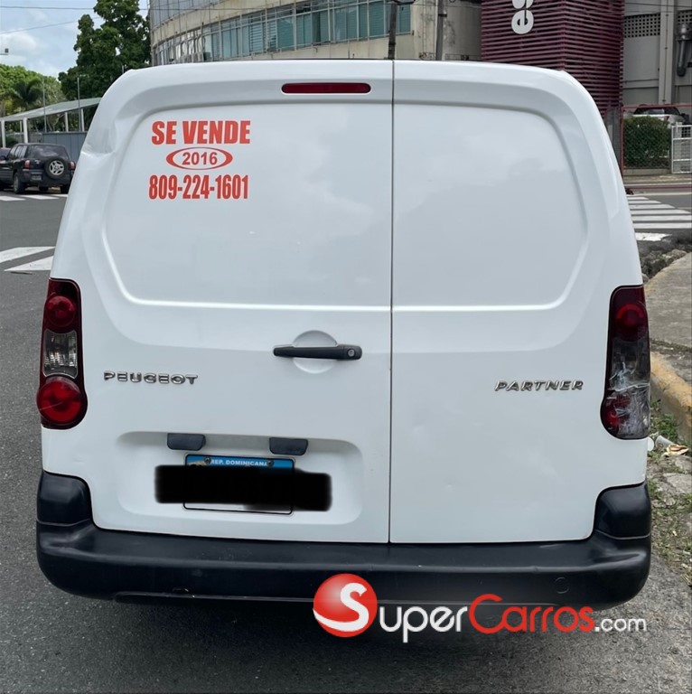 2016 Peugeot Partner — foto 4 / 8
