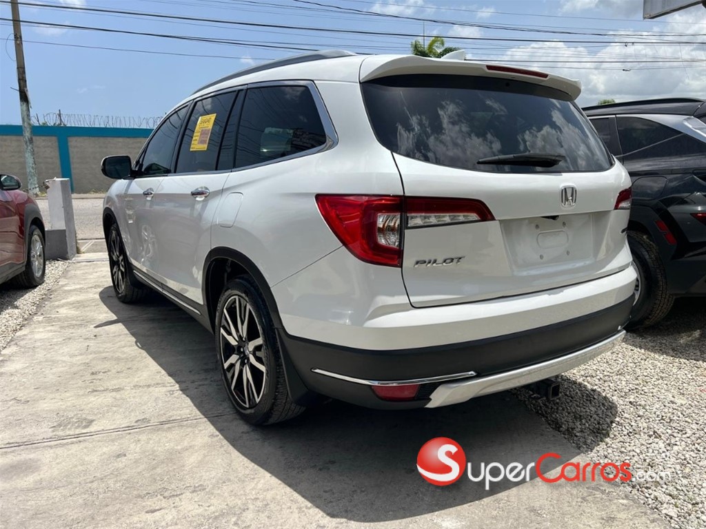 2020 Honda Pilot Touring — foto 12 / 12