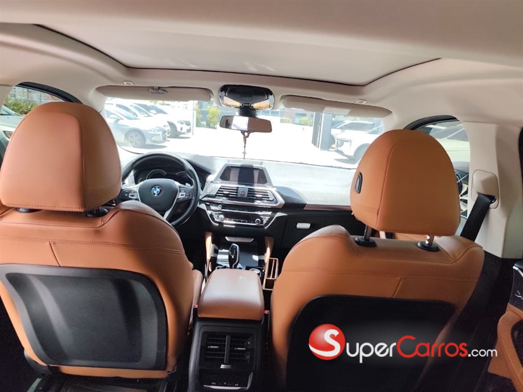 2020 BMW X 4 XDRIVE 20i — foto 4 / 12