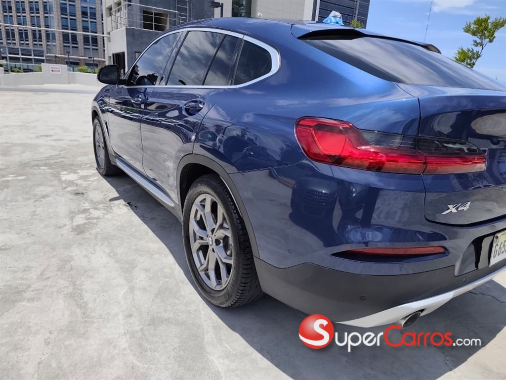 2020 BMW X 4 XDRIVE 20i — foto 9 / 12