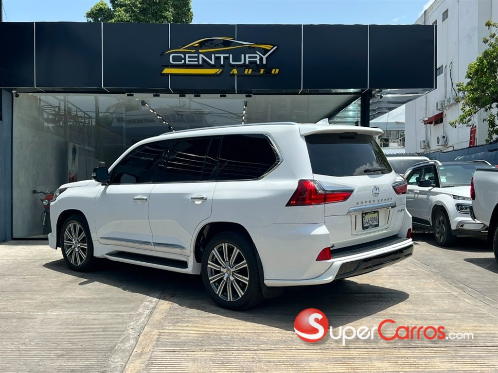 2016 Lexus LX 570 Super Sport — foto 4 / 10
