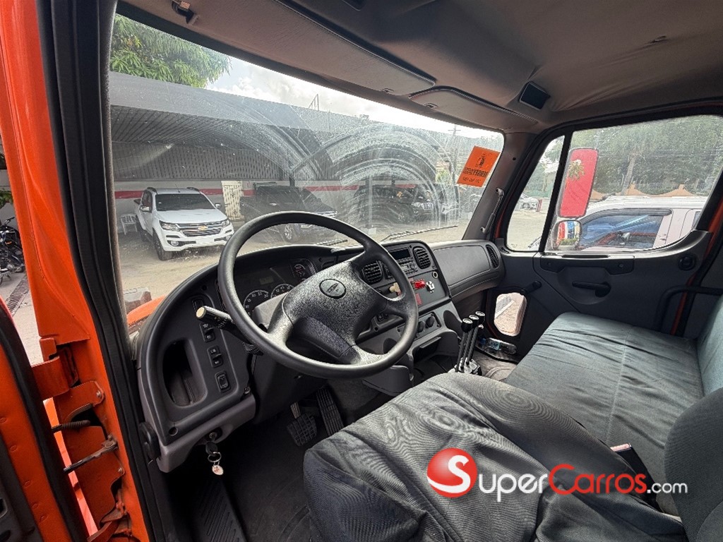 2014 Freightliner M2 — foto 5 / 7