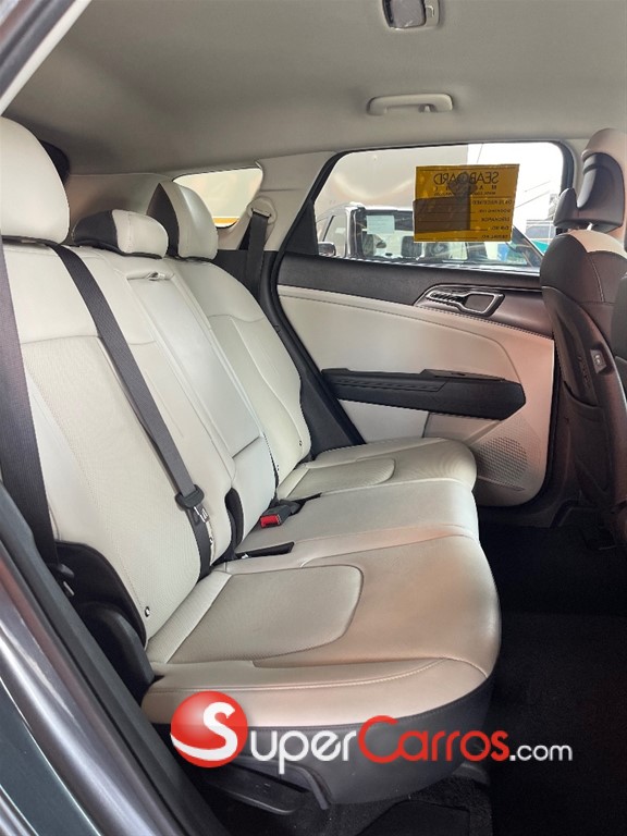 2023 Kia Sportage EX — foto 9 / 12