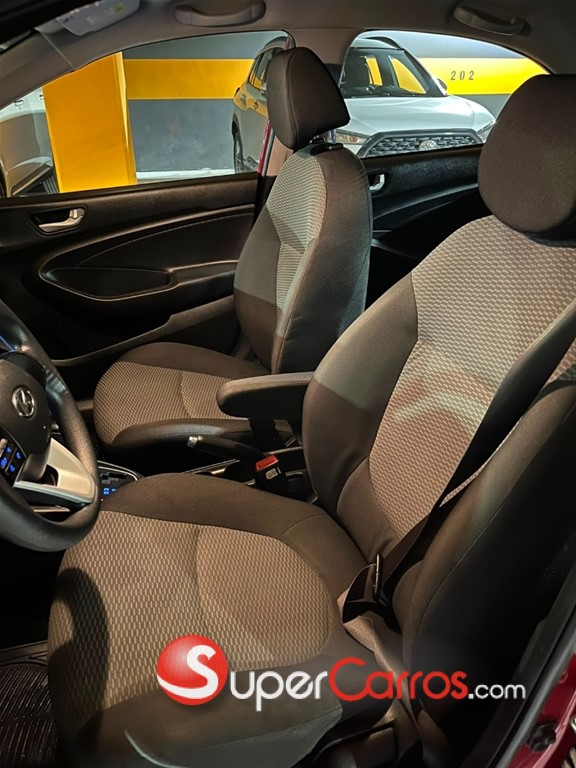 2022 Hyundai Verna — foto 4 / 11