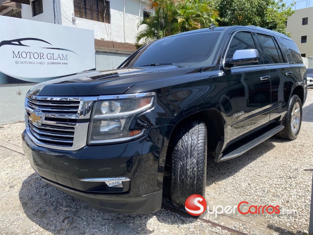 2016 Chevrolet Tahoe LTZ — foto 3 / 10