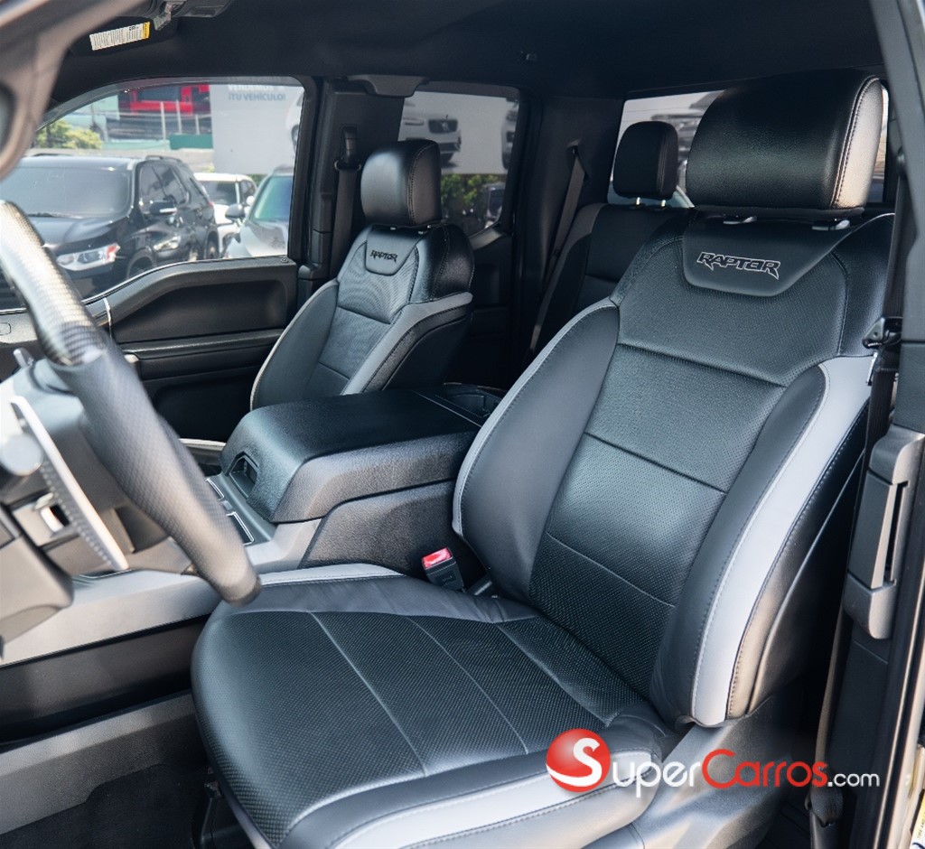 2019 Ford F 150 Raptor — foto 6 / 11
