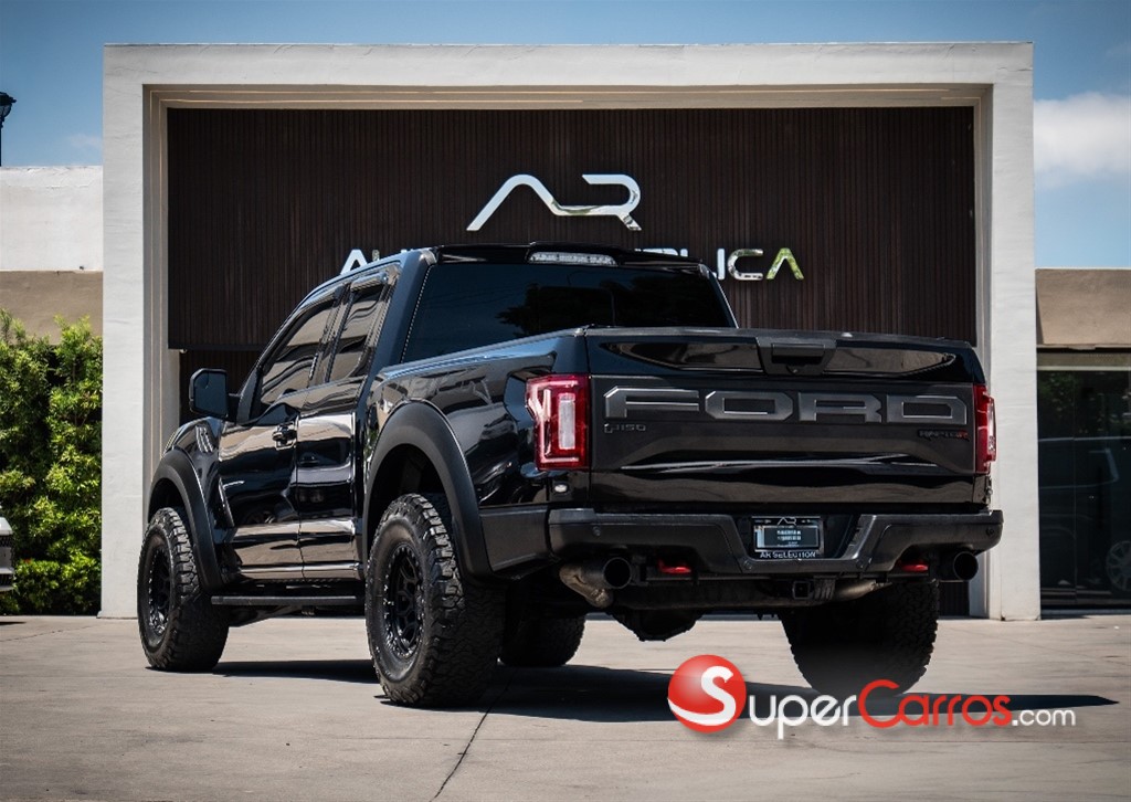 2019 Ford F 150 Raptor — foto 10 / 11