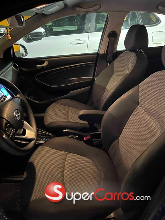 2022 Hyundai Verna — foto 6 / 12