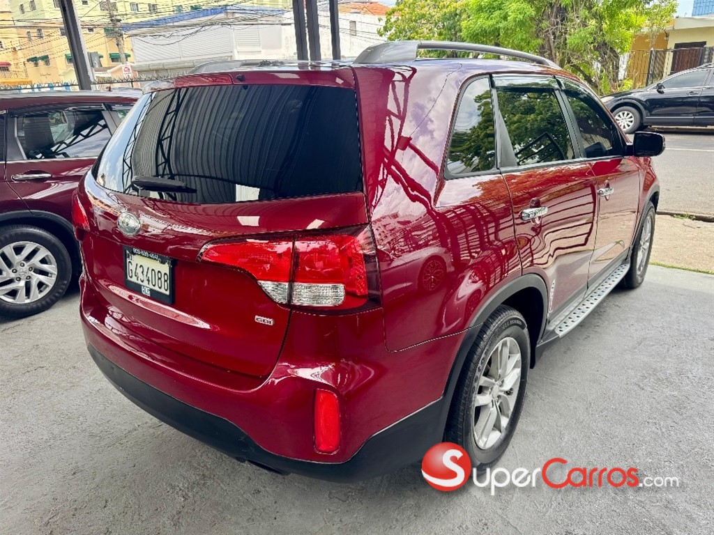 2015 Kia Sorento LX — foto 11 / 12