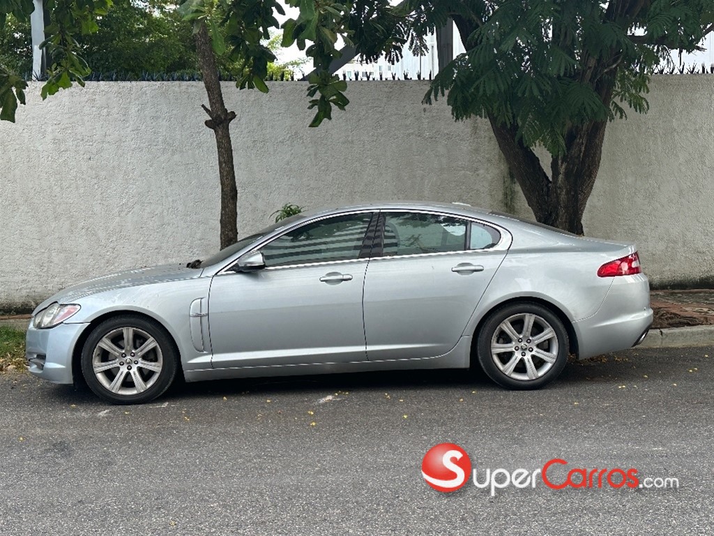 2011 Jaguar XF