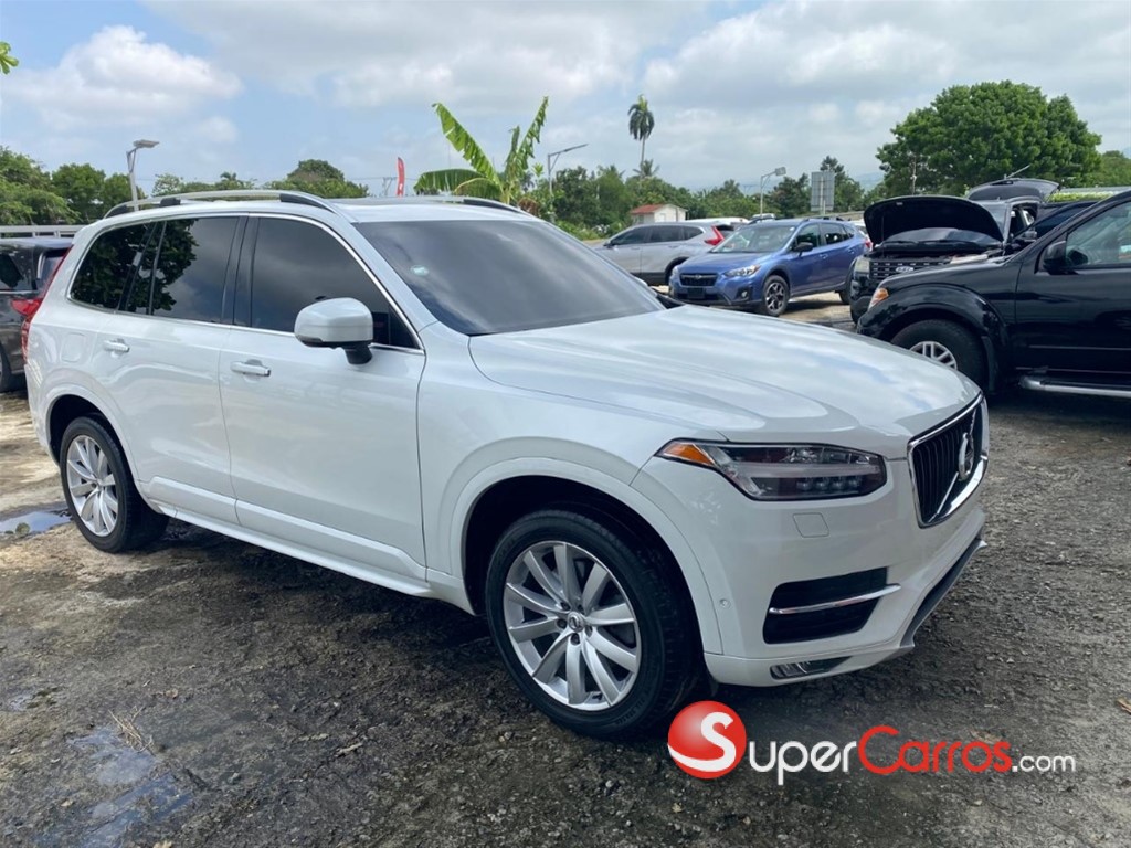 2018 Volvo XC90 T6