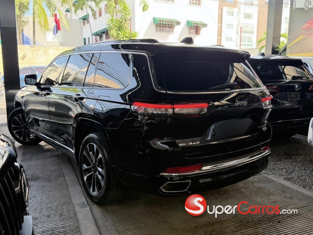 2021 Jeep Grand Cherokee L Overland — foto 7 / 9